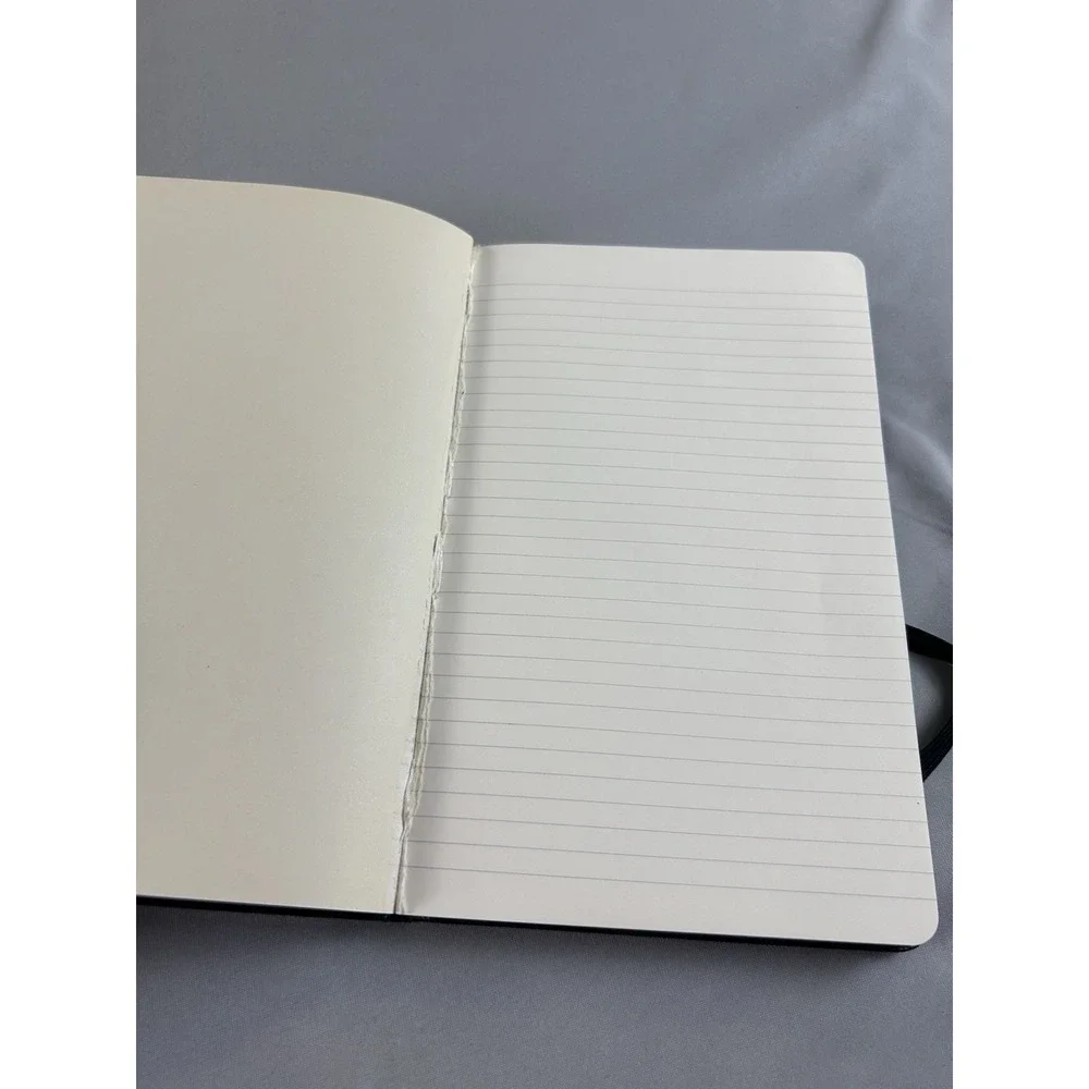Moleskine BB8 Star wars ruled notebook, limited edition 5x8.25‎